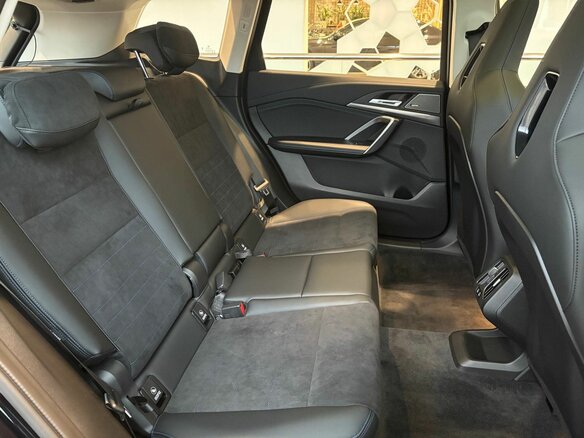 2026 BMW X1 Long 25Li xDrive III (U11/U12), чёрный, 6200000 рублей - вид 14