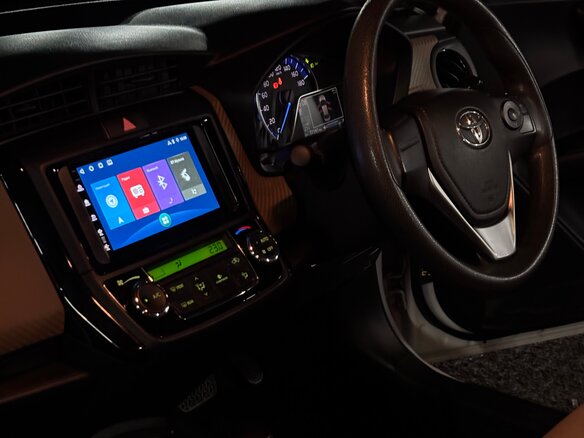 2015 Toyota Corolla Axio XI (E160, E170, E180), белый, 1100000 рублей - вид 15