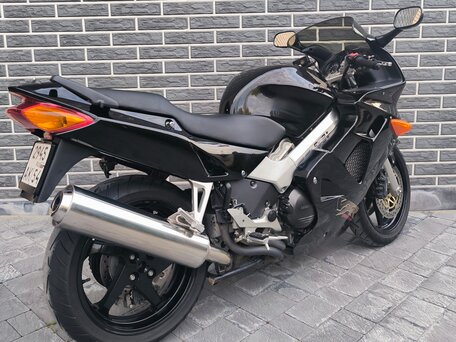 1999 Honda VFR 800, чёрный, 419000 рублей, вид 5