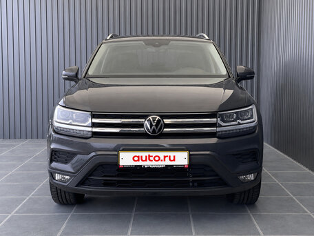 Volkswagen Tharu I
