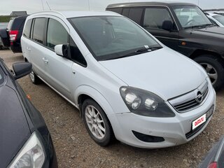 2012 Opel Zafira B Рестайлинг, белый, 494000 рублей, вид 1
