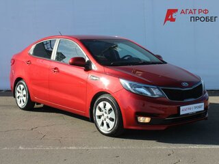 2016 Kia Rio III Рестайлинг, красный, 1035000 рублей, вид 2