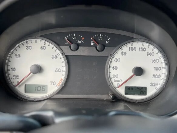 2005 Volkswagen Pointer, серебристый, 50000 рублей - вид 6