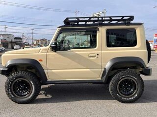 2022 Suzuki Jimny Sierra IV, бежевый, 1556000 рублей, вид 2