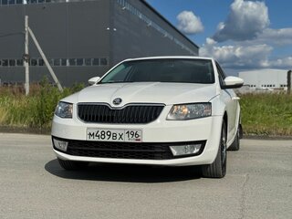 2014 Skoda Octavia III (A7), белый, 990000 рублей, вид 2