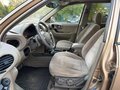 2004 Hyundai Santa Fe I, золотистый, 515000 рублей - вид 10