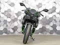 2025 Kawasaki Ninja 7, серебристый, 869000 рублей - вид 4