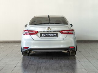 2022 Toyota Camry VIII (XV70) Рестайлинг, белый, 2799000 рублей, вид 4