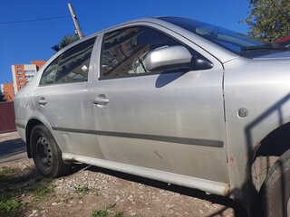 2008 Skoda Octavia I (A4) Рестайлинг, серебристый, 300000 рублей, вид 4