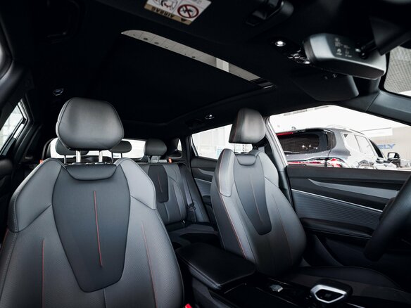 2026 Geely Cityray, белый, 3204990 рублей - вид 15