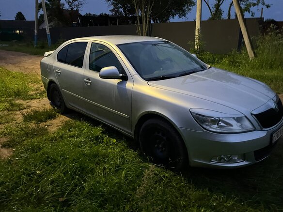 2012 Skoda Octavia II (A5) Рестайлинг, серебристый, 619000 рублей