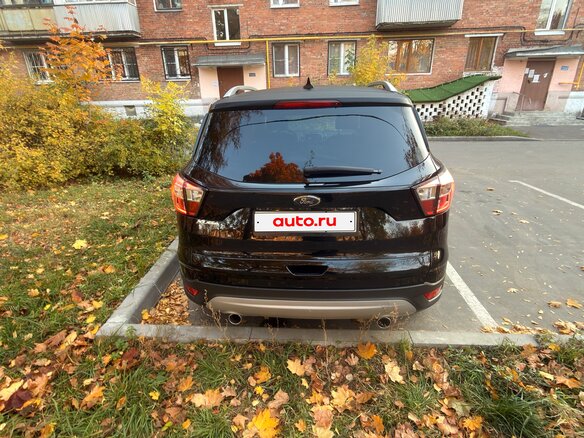 2016 Ford Kuga II Рестайлинг, чёрный - вид 2
