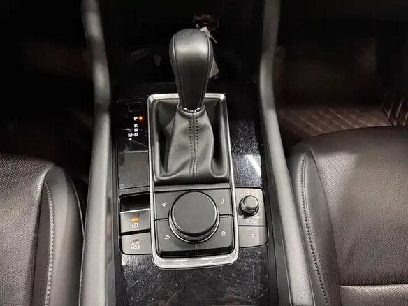2022 Mazda 3 IV (BP), серебристый, 1138000 рублей - вид 16