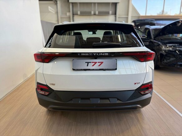 2023 Bestune T77, белый - вид 5