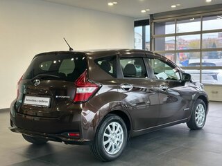 2016 Nissan Note e-Power II Рестайлинг, коричневый, 1090000 рублей, вид 4
