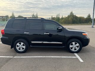 2013 Toyota Land Cruiser 200 Series Рестайлинг 1, чёрный, 3700000 рублей, вид 4