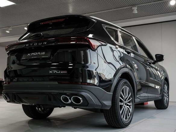 2026 Jetour X70+ I Рестайлинг, чёрный, 3399000 рублей - вид 1