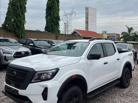 2026 Nissan Navara (Frontier) IV (D23) Рестайлинг, белый, 3990000 рублей, вид 1
