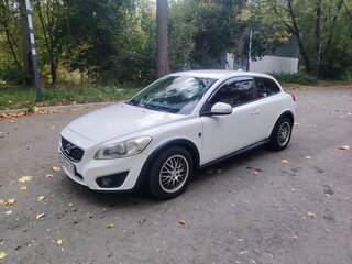 2012 Volvo C30 I Рестайлинг, белый, 800000 рублей, вид 1