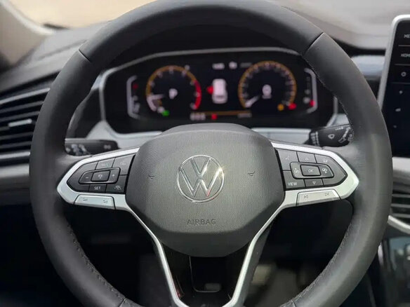 2022 Volkswagen Tayron I, голубой, 2050000 рублей - вид 19