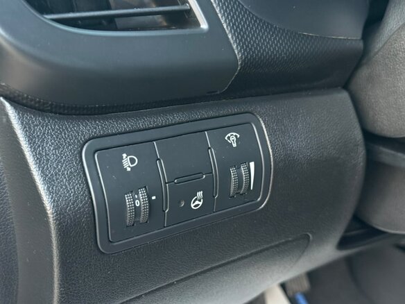 2016 Hyundai Solaris I Рестайлинг, синий - вид 14