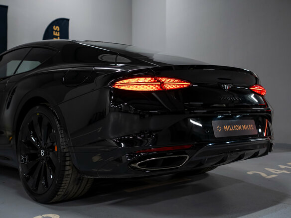 2025 Bentley Continental GT IV, чёрный, 47500000 рублей - вид 12