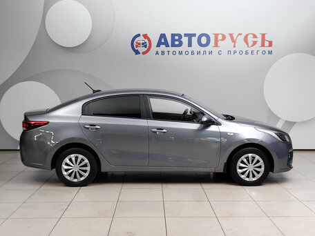 2019 Kia Rio IV, серый, 1199000 рублей, вид 5