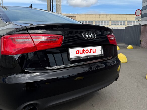 2011 Audi A6 IV (C7), чёрный, 1380000 рублей - вид 1