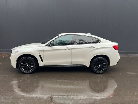 2017 BMW X6 30d II (F16), белый, 3600000 рублей, вид 4