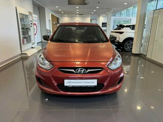 2014 Hyundai Solaris I, красный, 730000 рублей, вид 5