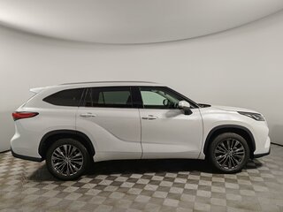 2026 Toyota Highlander IV (XU70), белый, 5790000 рублей, вид 4