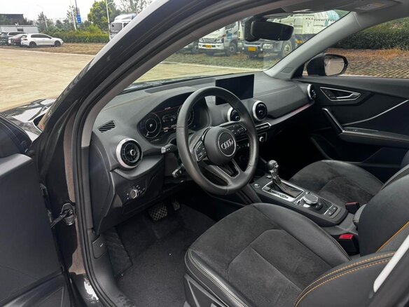 2022 Audi Q2 L e-tron I Рестайлинг, чёрный, 2266666 рублей - вид 9