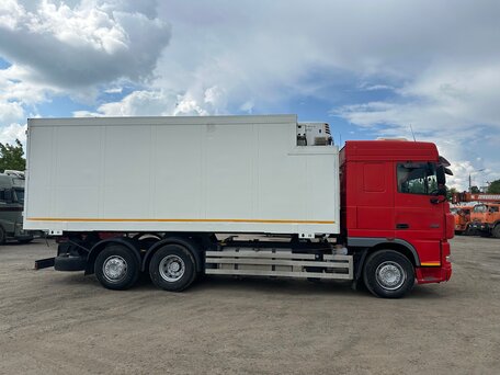 2009 DAF XF 105, красный, 4200000 рублей, вид 3