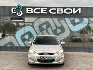 2011 Hyundai Solaris I, серебристый, 799000 рублей, вид 5