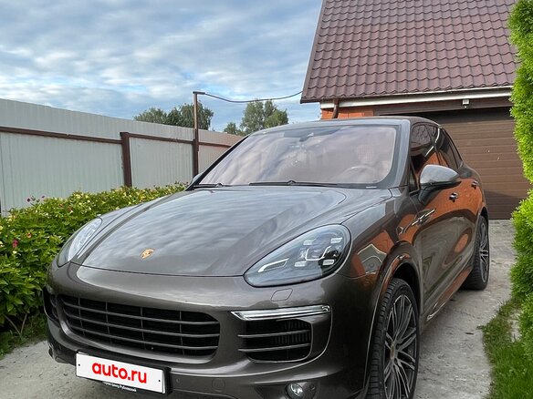 2016 Porsche Cayenne S II Рестайлинг (958), коричневый, 6200000 рублей