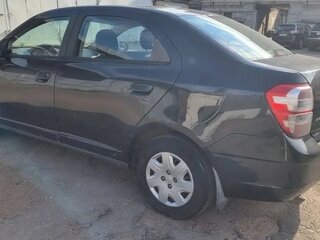 2013 Chevrolet Cobalt II, чёрный, 450000 рублей, вид 3