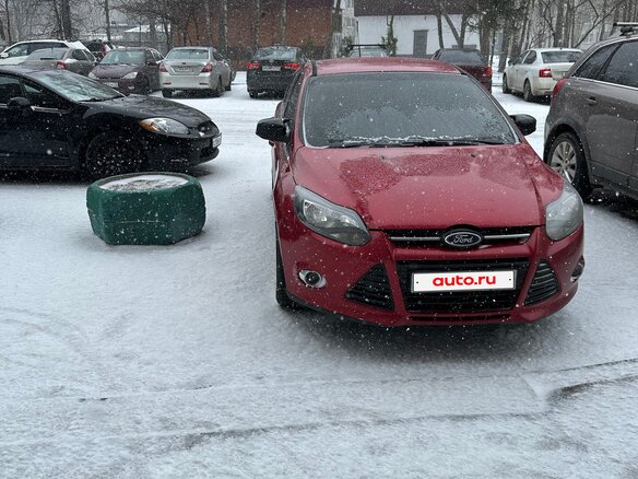 2011 Ford Focus III, красный, 600000 рублей - вид 15
