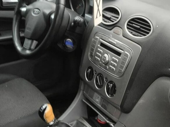 2008 Ford Focus II Рестайлинг, серый - вид 2