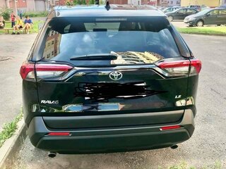 2023 Toyota RAV4 V (XA50), чёрный, 3208276 рублей, вид 4