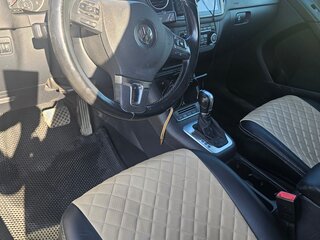 2014 Volkswagen Tiguan I Рестайлинг, белый, 1100000 рублей, вид 4