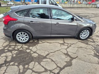 2014 Ford Focus III, коричневый, 1000000 рублей, вид 3