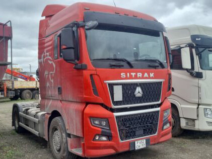 2023 Sinotruk Sitrak C7H MAX, красный, 4000000 рублей, вид 3