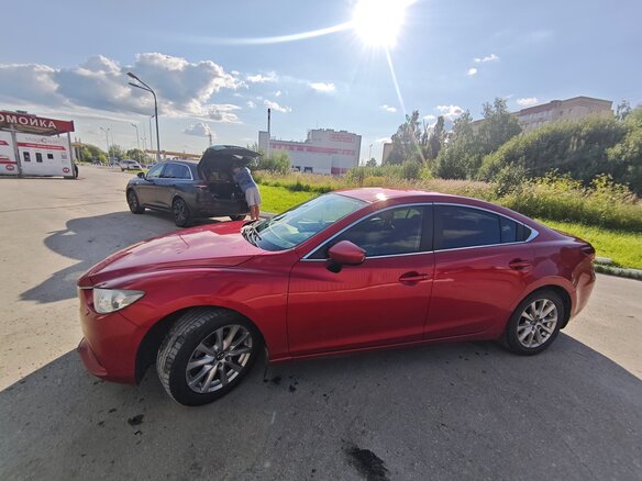 2015 Mazda 6 III (GJ) Рестайлинг, красный, 1450000 рублей - вид 16
