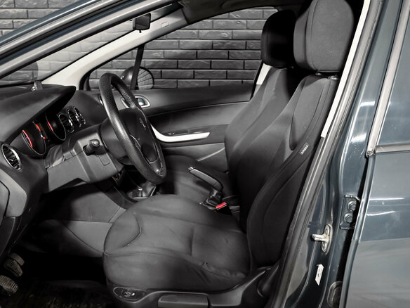 2010 Peugeot 308 I, чёрный - вид 5