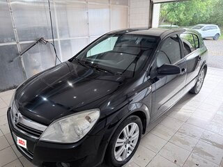 2008 Opel Astra H Рестайлинг, чёрный, 420000 рублей, вид 1