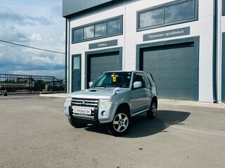 Mitsubishi Pajero Mini II