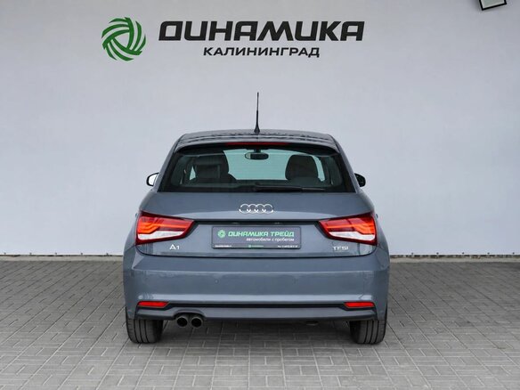 2015 Audi A1 I (8X), серый, 1580000 рублей - вид 3