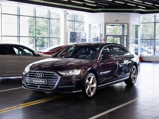 Audi A8 55 TFSI IV (D5)