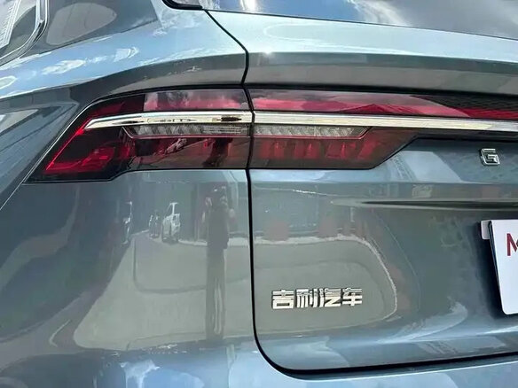 2026 Geely Monjaro (Xingyue L) I Рестайлинг 2 (China Market), синий, 5140000 рублей - вид 20