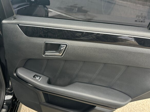 2011 Mercedes-Benz E-Класс 300 IV (W212, S212, C207), чёрный, 1750000 рублей - вид 10